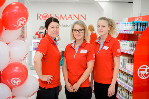 Personál nové prodejny ROSSMANN v masarykově ulici v Brně